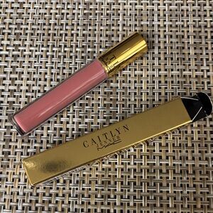 MAC LIPGLOSS CAITLYN JENNER - Beautifully Bare RARE NEW